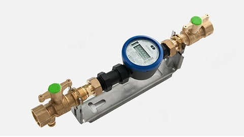 Smart vattenmätning fjärravläsning system med LoRaWAN-teknik för automatisk dataöverföring